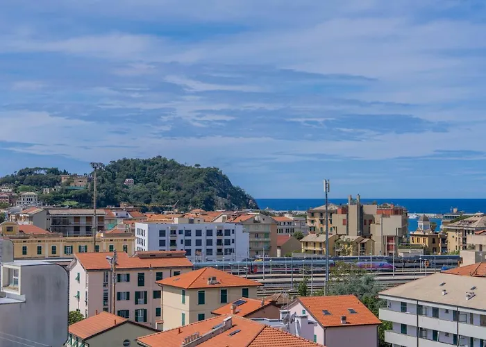 133 - Casa Iole, Terrazza Comune Vista Mare, 10 Minuti A Piedi Dalla Spiaggia - Parcheggio Privato Gratis